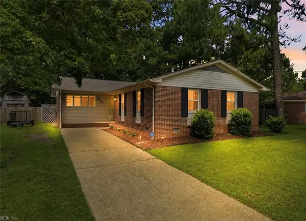 2953 E Point Drive, Chesapeake, VA 23321