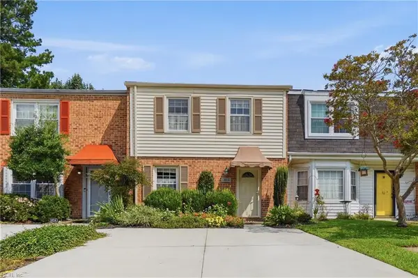 1822 Durham W, Virginia Beach, VA 23454