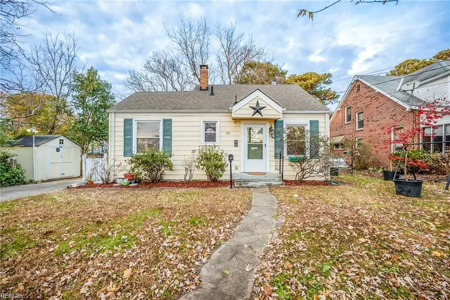 911 Holly Avenue, Chesapeake, VA 23324 - #2
