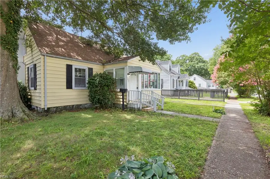 3311 Dartmouth Street, Portsmouth, VA 23707 - #2