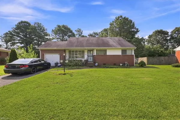 449 Beacon Hill Circle, Norfolk, VA 23502