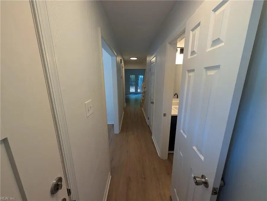 4221 Morgate Lane, Portsmouth, VA 23703 - #3