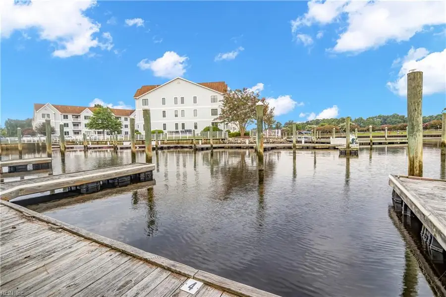 4 Harbor Watch Drive #520, Chesapeake, VA 23320 - #3