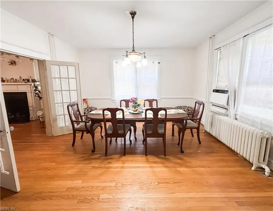 325 59th Street, Newport News, VA 23607 - #3