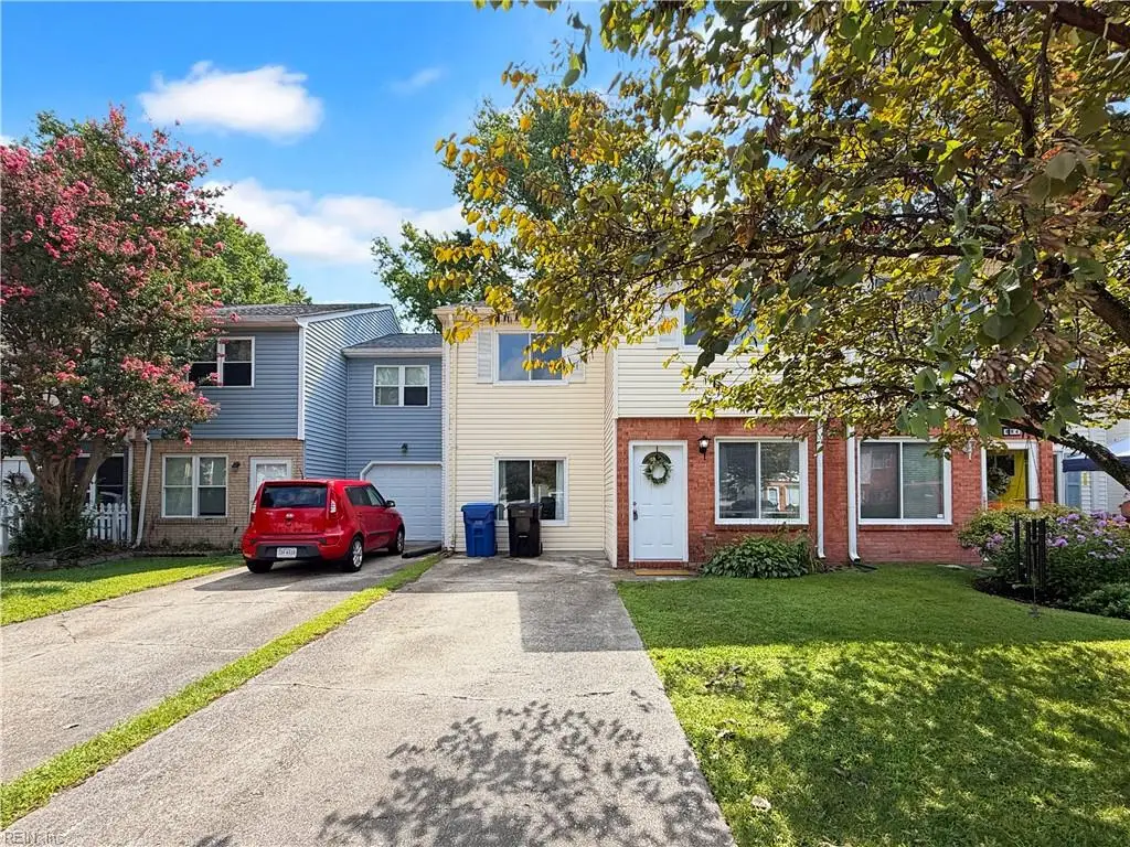 692 Grant Avenue, Virginia Beach, VA 23452 - #1