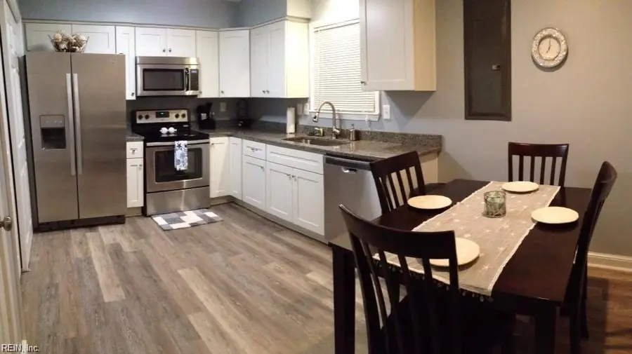 3712 Pretty Lake Avenue #4B, Norfolk, VA 23518 - #3