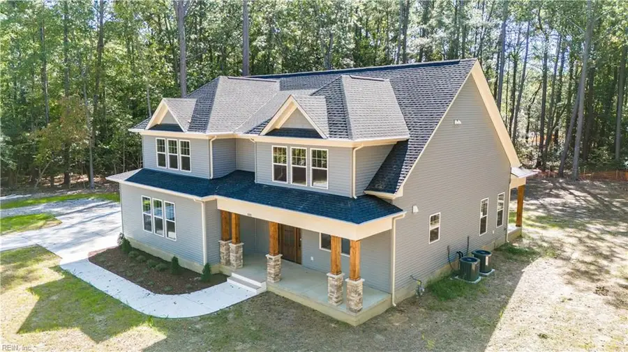 19 Grove Avenue, Suffolk, VA 23434 - #3