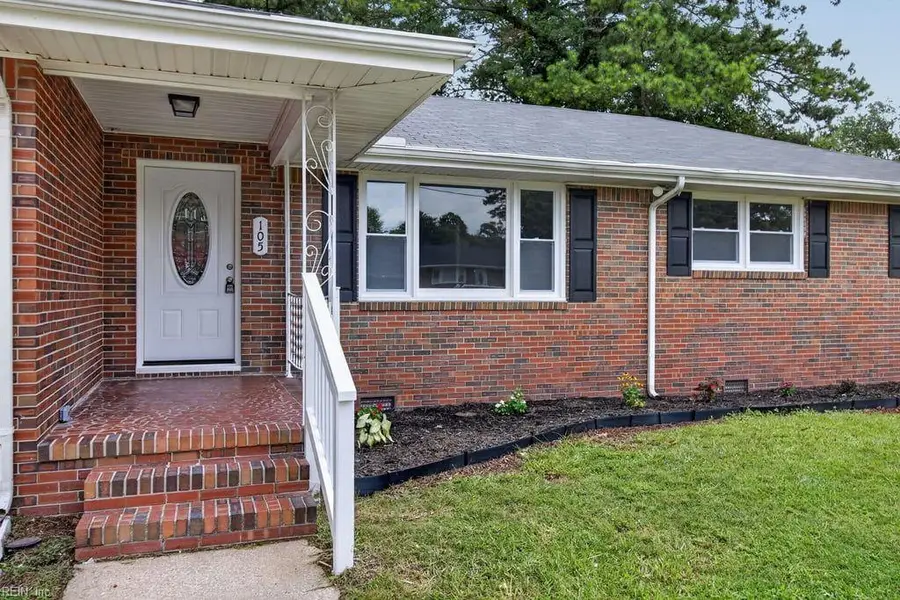 105 Cottonwood Lane, Chesapeake, VA 23320 - #2