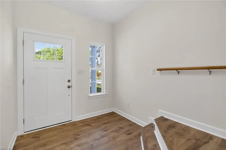 128 S Gum Avenue, Virginia Beach, VA 23452 - #3