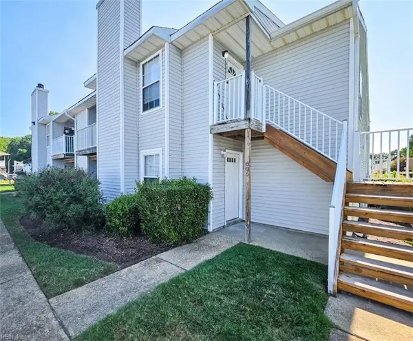 605 Flagstaff Court, Virginia Beach, VA 23462