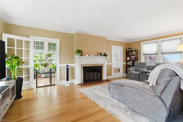 5803 Upper Brandon Place, Norfolk, VA 23508
