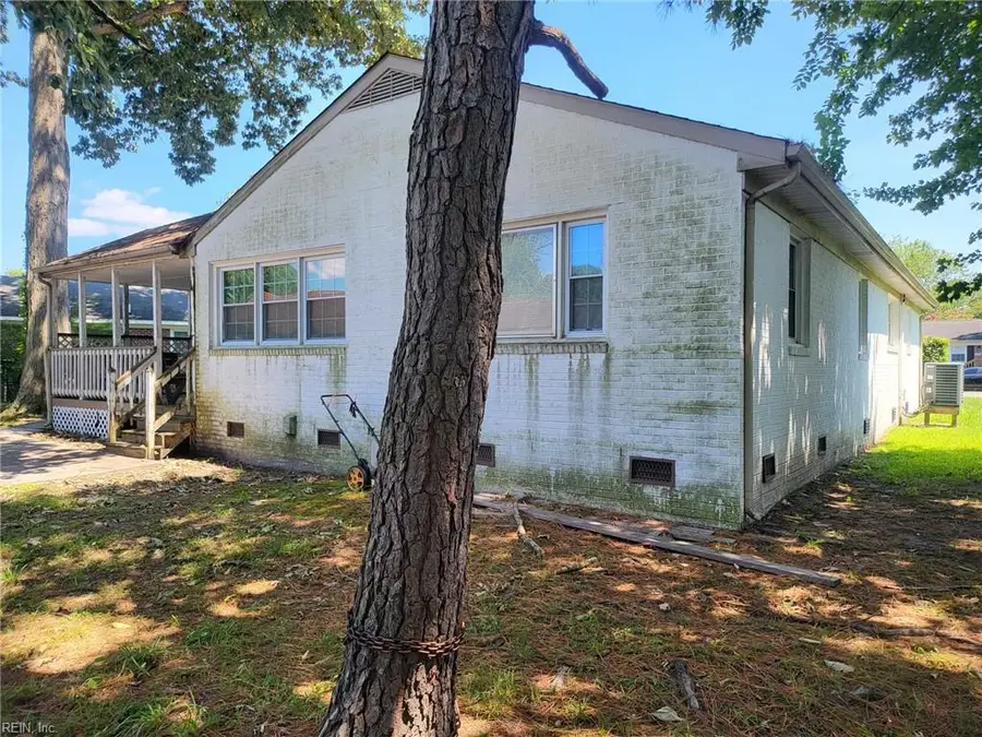 1019 Lyndon Circle, Newport News, VA 23605 - #2
