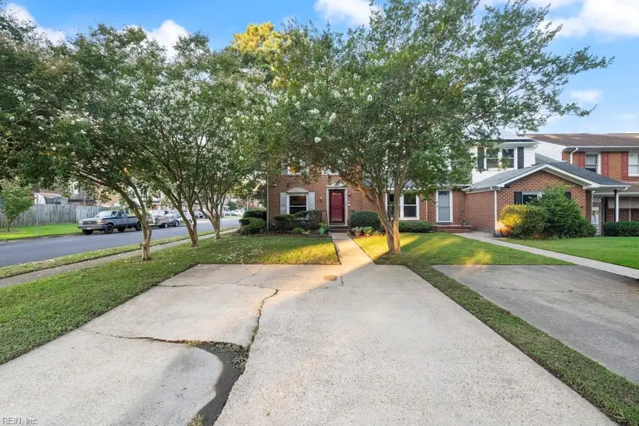2501 Reagan Avenue, Virginia Beach, VA 23454 - #2