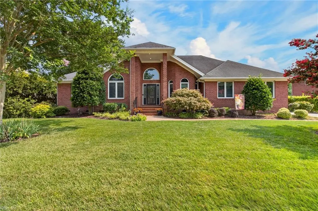 825 Waterfall Way, Chesapeake, VA 23322 - #1