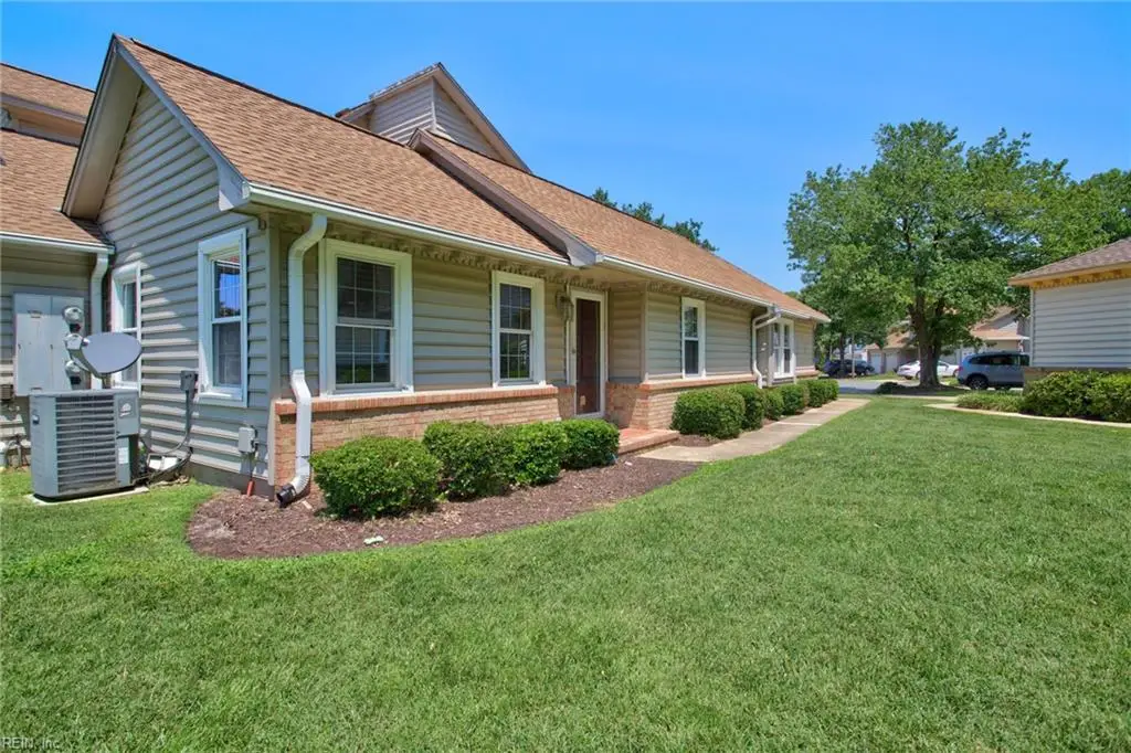 1305 Quail Creek Hollow #A, Chesapeake, VA 23320 - #1