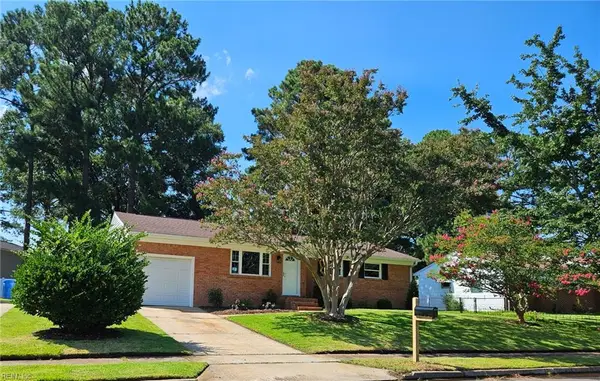 3321 Pine Hill Crescent, Chesapeake, VA 23323