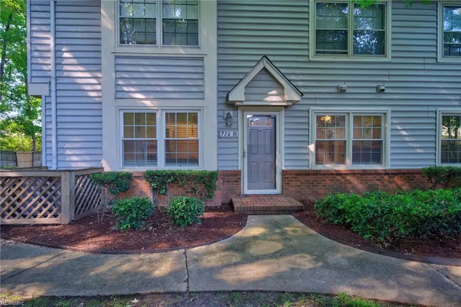 716 Rapidan River Court #H, Chesapeake, VA 23320 - #3