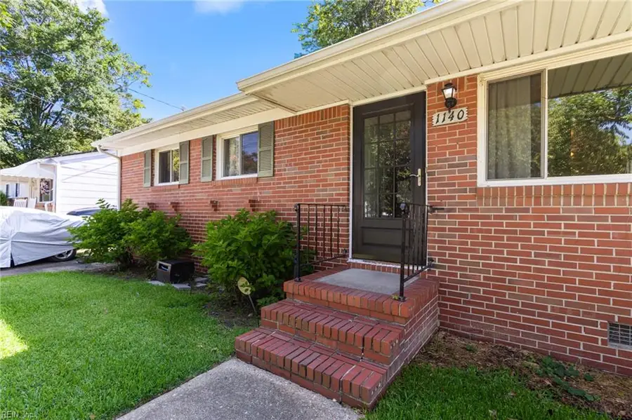 1140 Clarence St, Norfolk, VA 23502 - #2