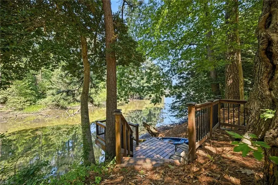 7743 Waters Edge Lane, Gloucester Point, VA 23062 - #3