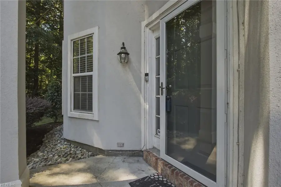 613 Sail Fish Quay, Chesapeake, VA 23320 - #3