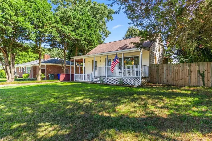 927 Alma Drive, Norfolk, VA 23518 - #2