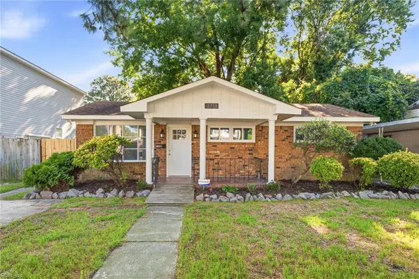 2713 Roanoke Avenue, Portsmouth, VA 23704
