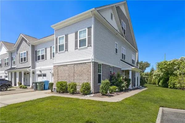 300 Sikeston Lane, Chesapeake, VA 23322