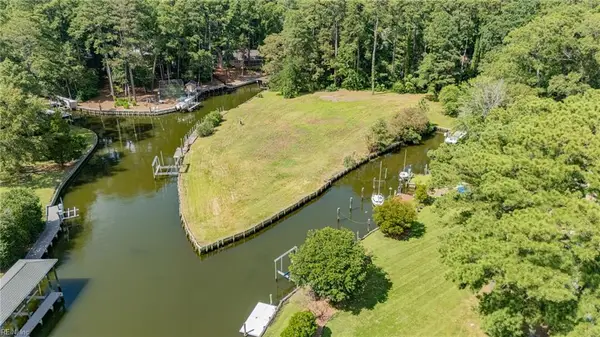 1519 Duke Of Windsor Road, Virginia Beach, VA 23454