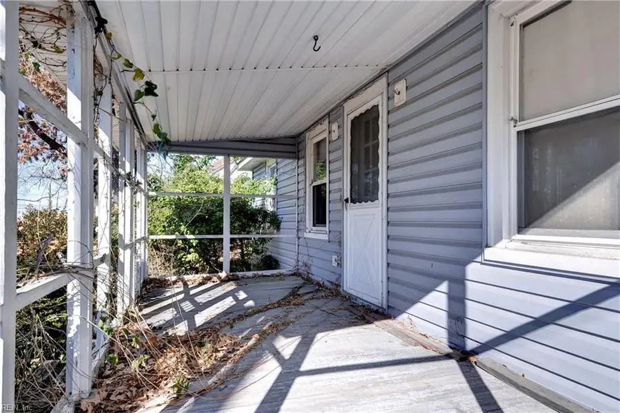 434 Rockwell Road, Hampton, VA 23669 - #3
