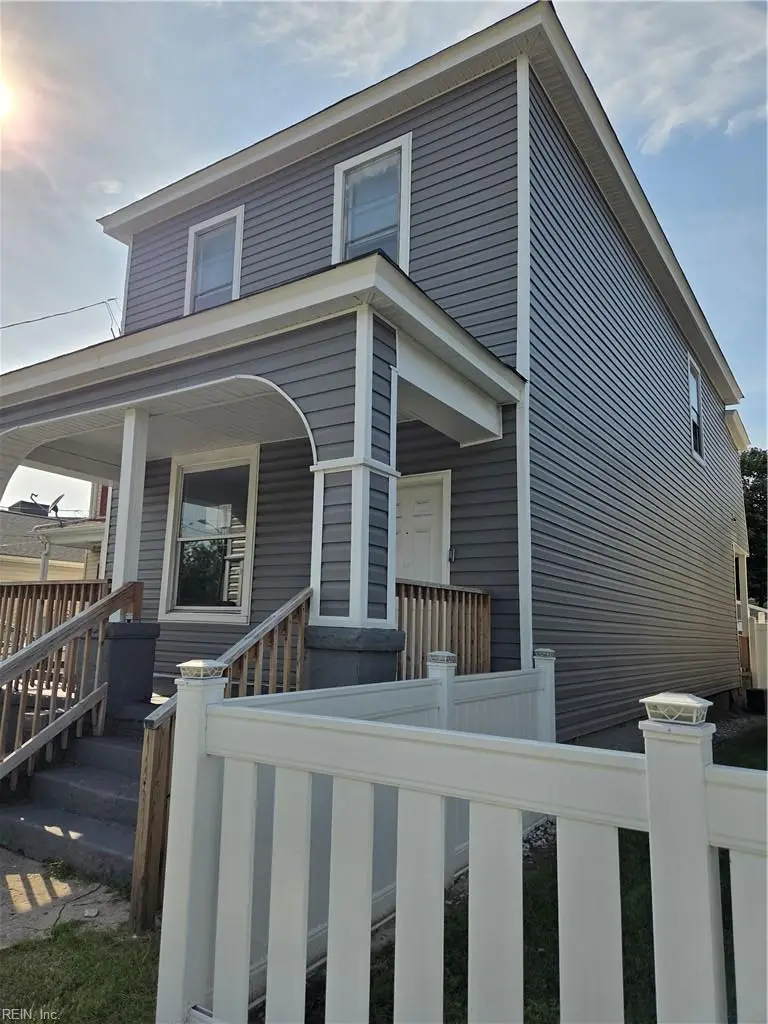 629 27th Street, Newport News, VA 23607 - #3