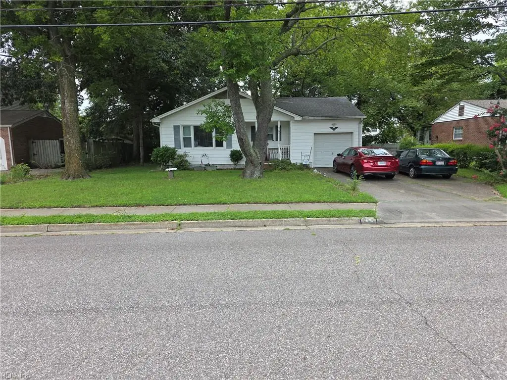 715 Essex Park Drive, Hampton, VA 23669 - #1