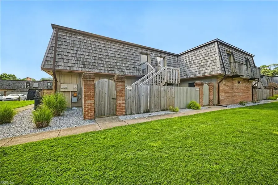105 Saw Grass Bend, Virginia Beach, VA 23451 - #3