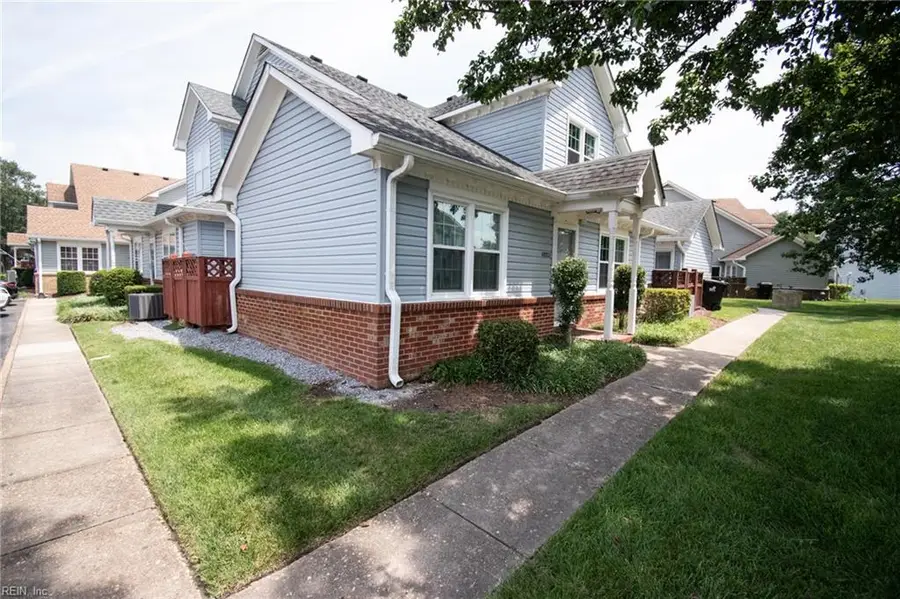 5245 Lake Victoria Arch, Virginia Beach, VA 23464 - #2