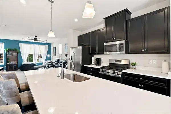 114 Fishermans Way, Poquoson, VA 23662
