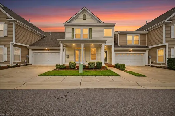 203 Cobblestone Reach #F3, Suffolk, VA 23435