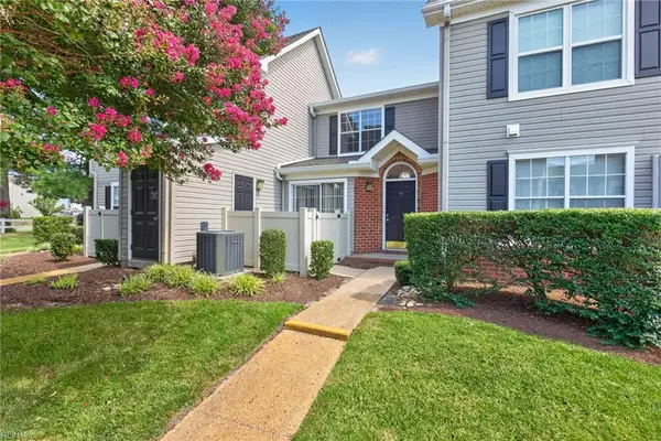 3861 Lasalle Drive #105, Virginia Beach, VA 23453