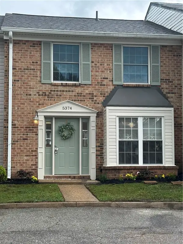 5374 Leicester Court, Virginia Beach, VA 23464
