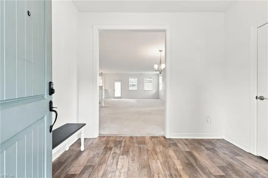 614 Middleton Way, Chesapeake, VA 23322 - #3