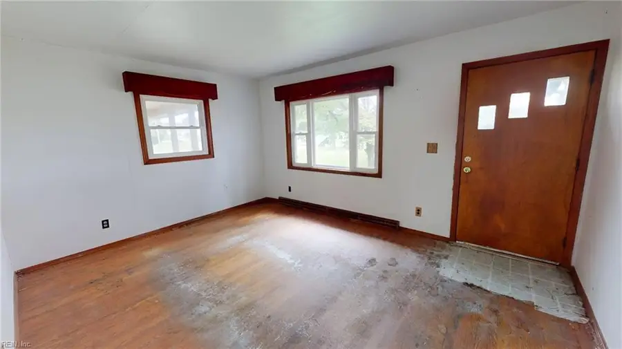 5856 Godwin Boulevard, Suffolk, VA 23432 - #2