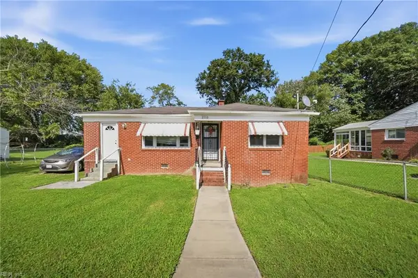 210 S Division Street, Suffolk, VA 23434