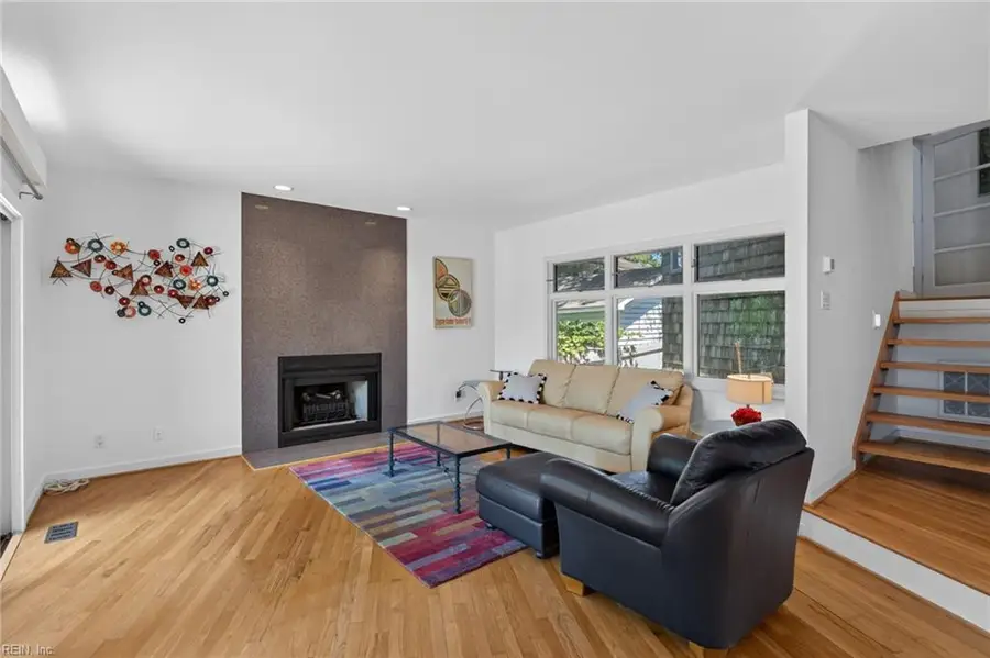 820 W 51st Street, Norfolk, VA 23508 - #3