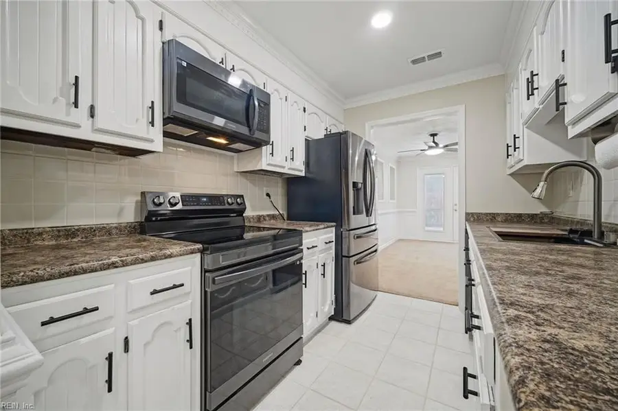 1215 Cedar Mill Square, Chesapeake, VA 23320 - #3