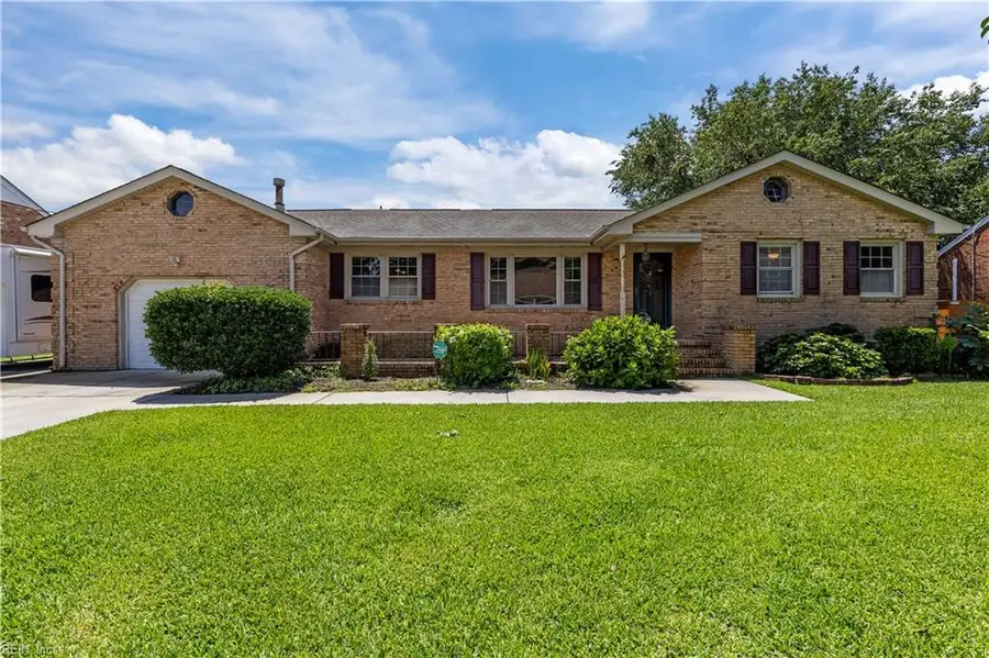 5917 Woodhaven Court, Virginia Beach, VA 23464 - #3