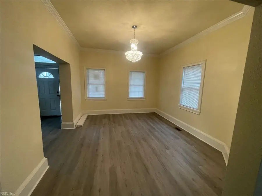 220 W 30th Street, Norfolk, VA 23504 - #3