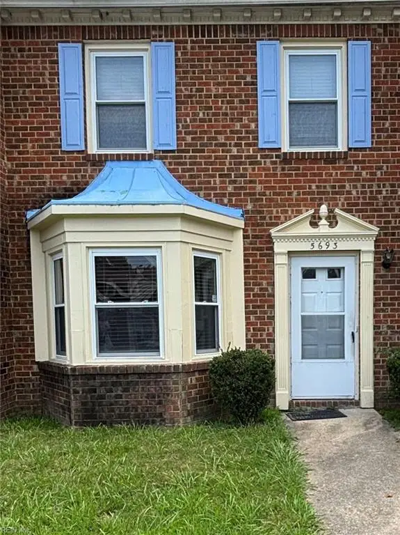 5693 Rivermill Circle, Portsmouth, VA 23703