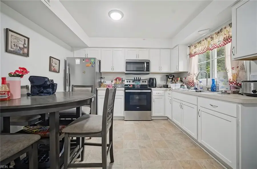 1518 Hemlock Street, Norfolk, VA 23502 - #3
