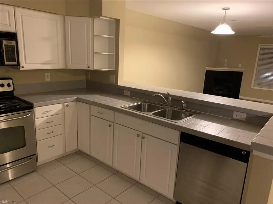 8550 Tidewater Drive #G1, Norfolk, VA 23503 - #3