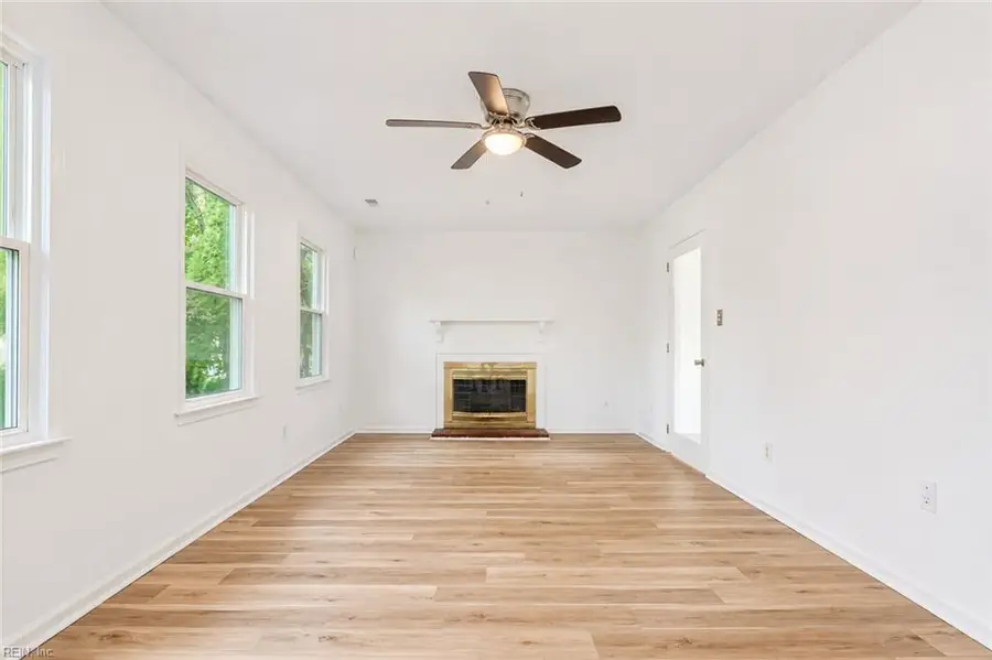33 Edgemont Drive, Hampton, VA 23666 - #3