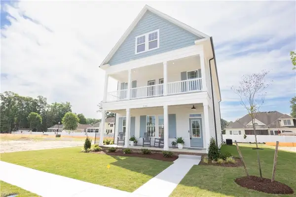 385 Scotland Lane, Chesapeake, VA 23320