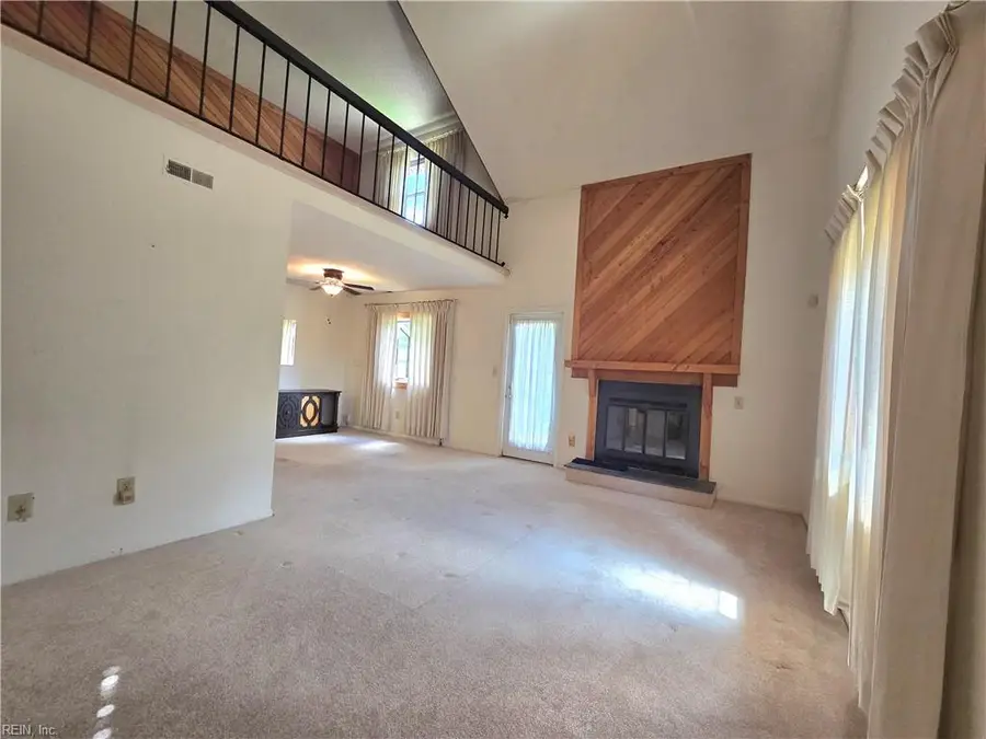 719 Lord Byron Drive, Virginia Beach, VA 23452 - #3